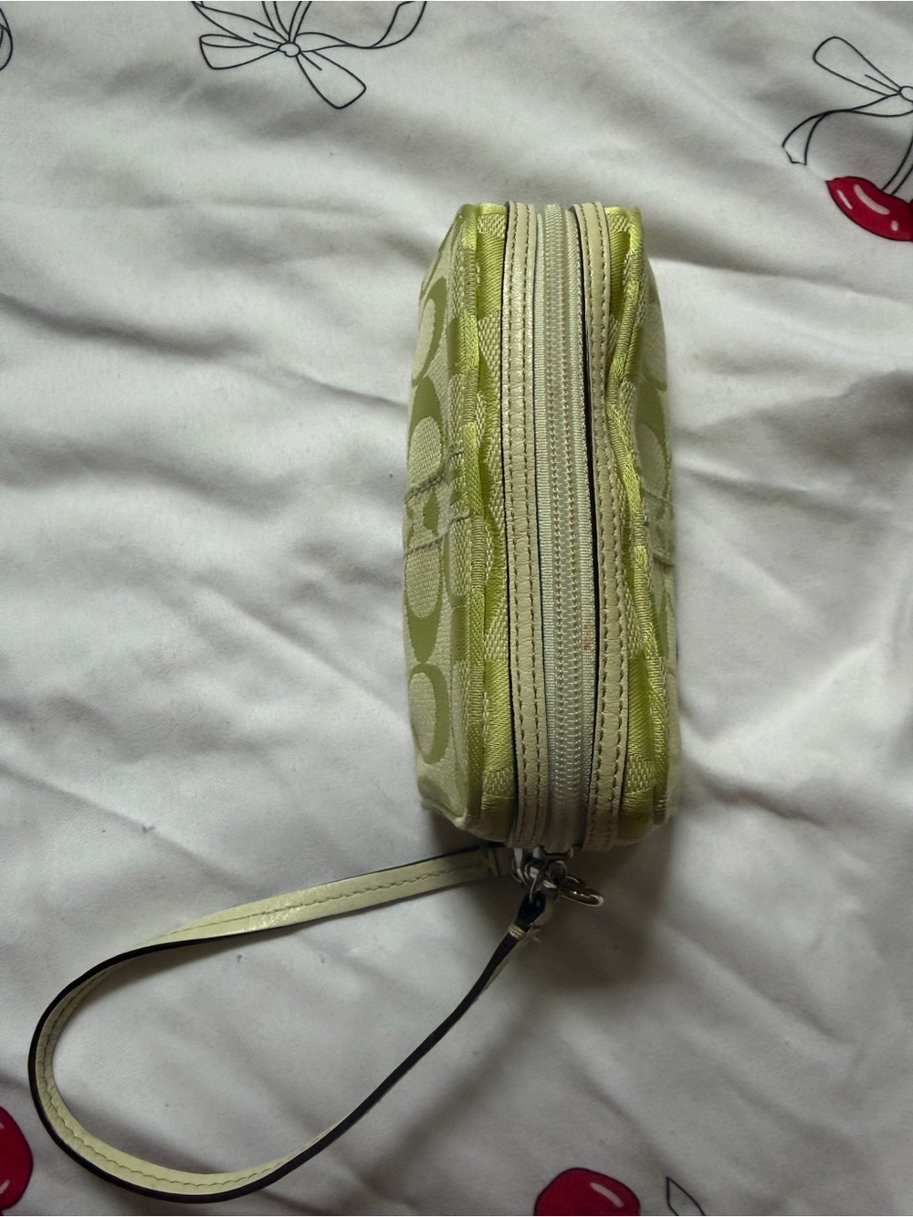 Rare Y2K Coach Lime Green Small Pouch Signature Wristlet Vintage - Picture 3 of 7